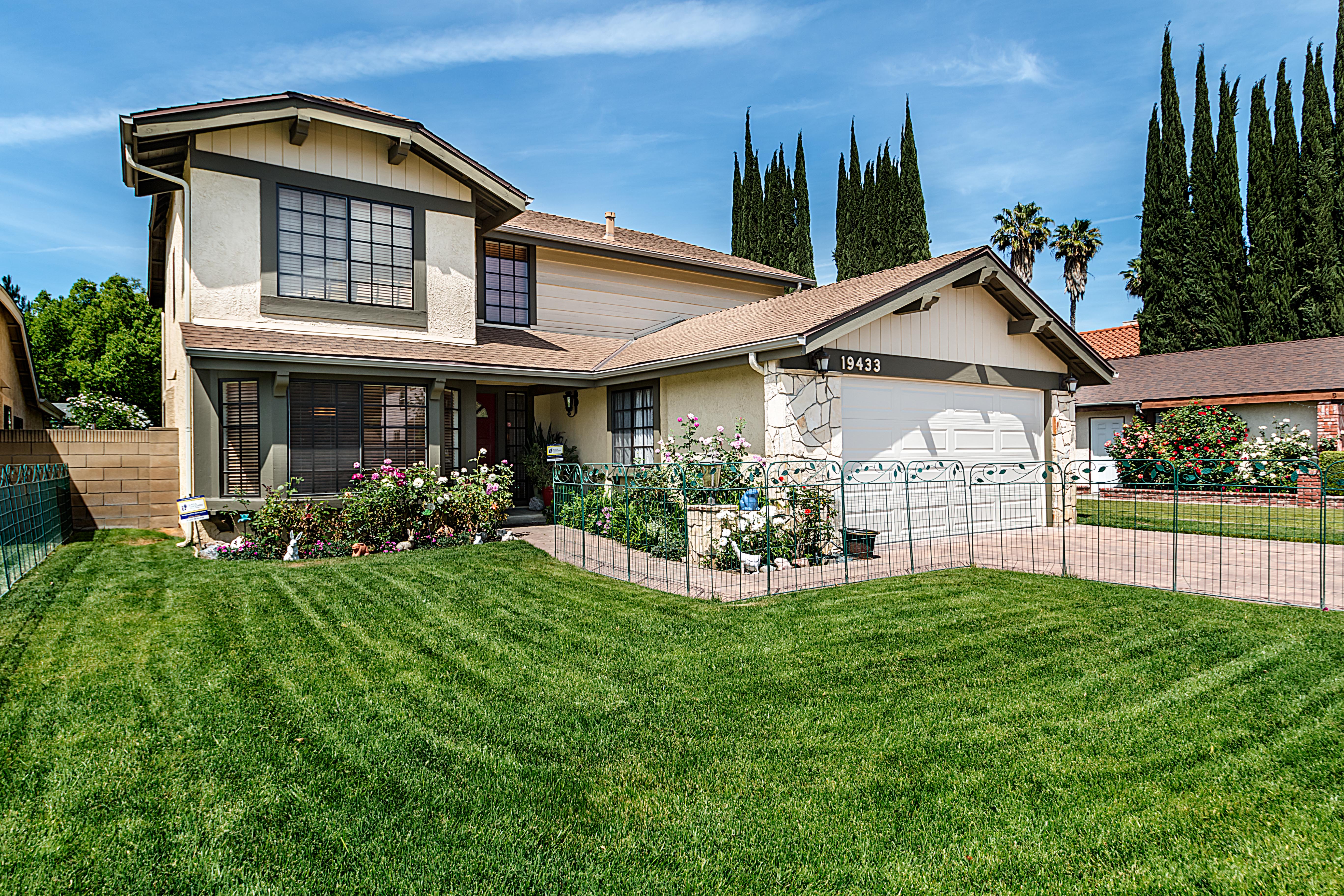 We would definitely recommend Raquel to anyone looking for a real professional to get their home sold