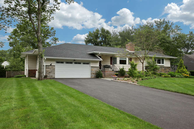 Sold by Karen for $30K Over List Price!