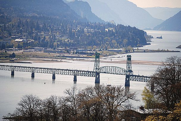 Hood River Bridge Single Lane Closures Nov 26-30, 2018