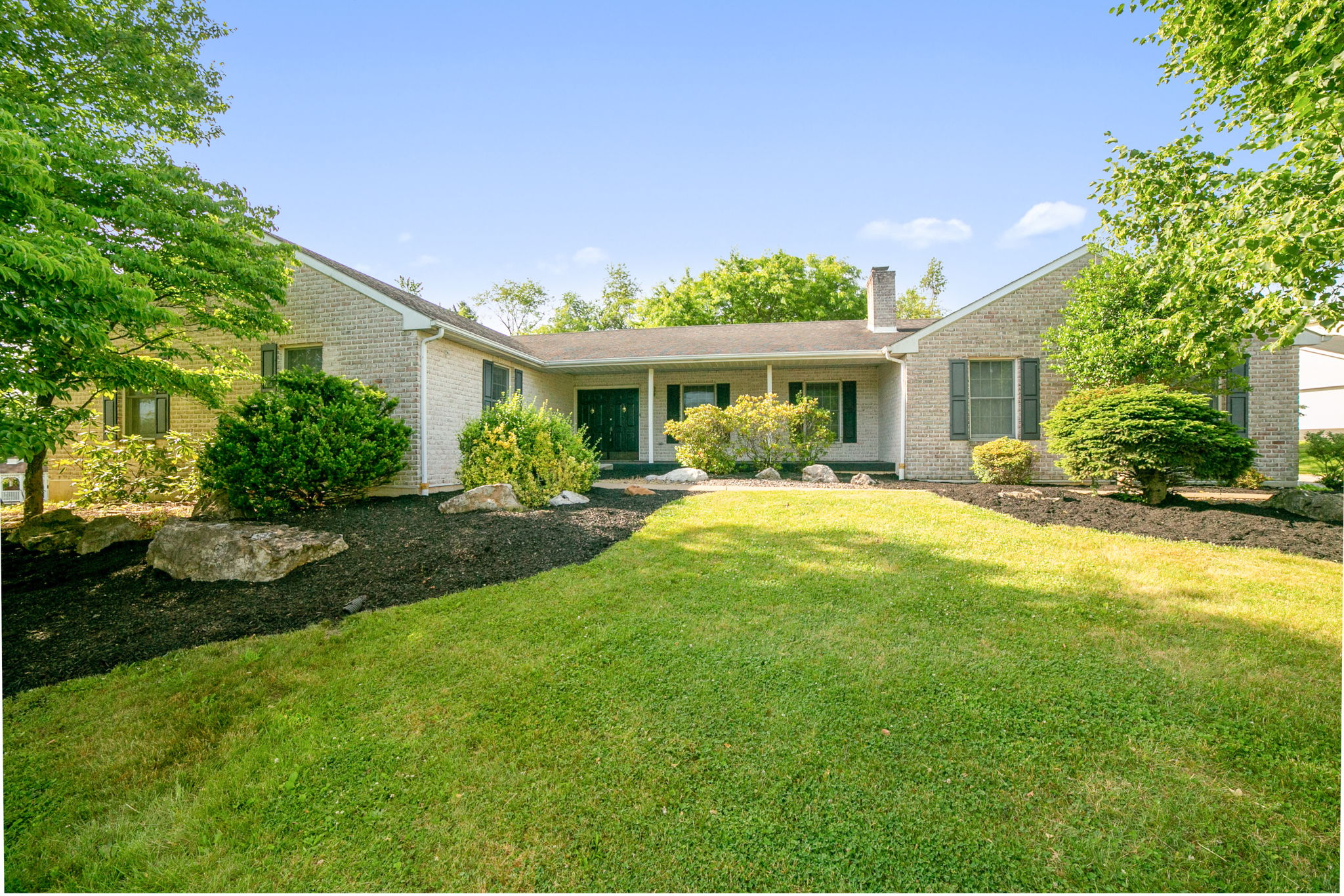 Just Listed - 1662 Kevin Drive