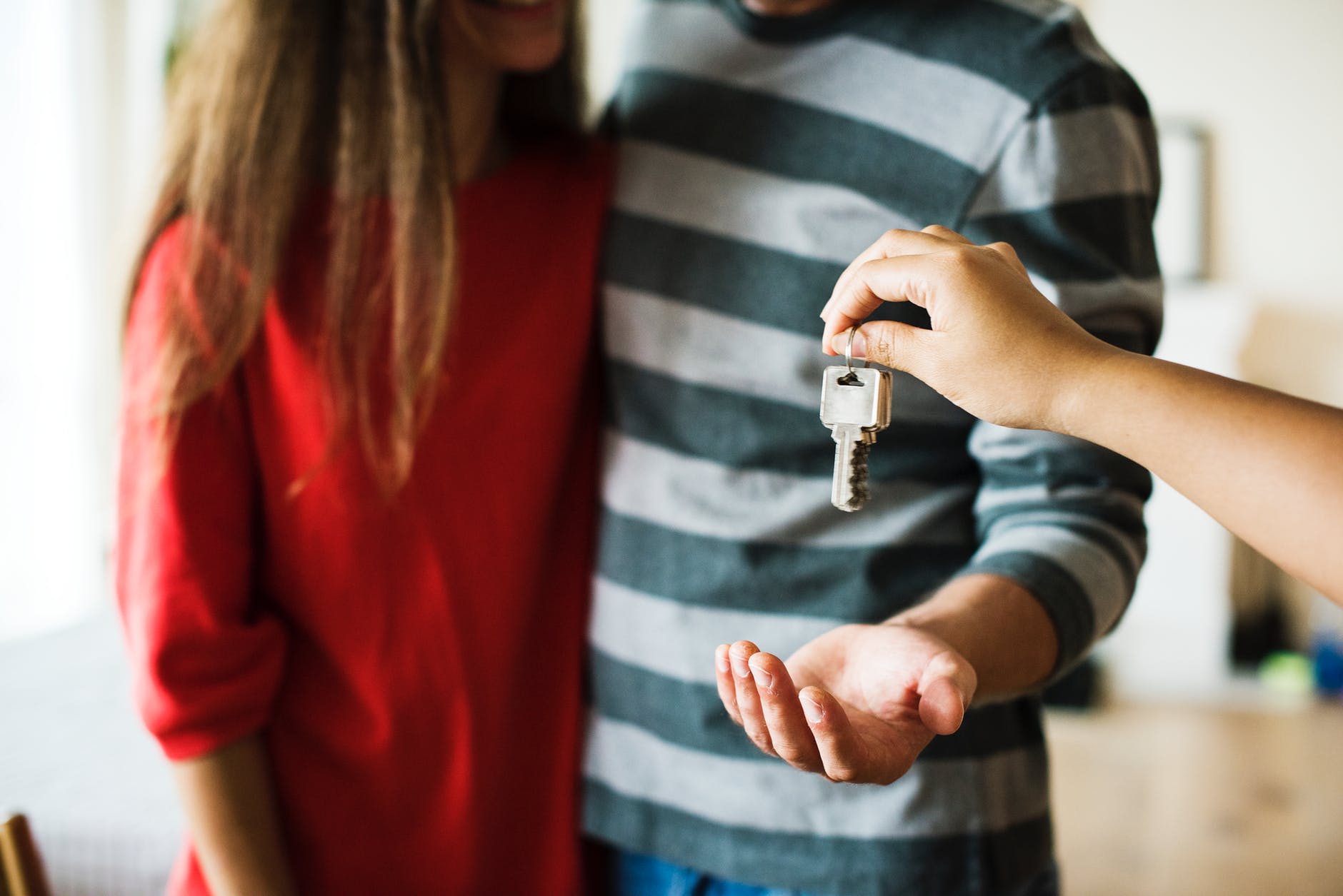 How to invest in the New Richmond WI Real Estate Market Property House Flipping