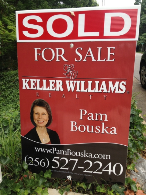 We would highly recommend her to anyone selling or buying a new home.