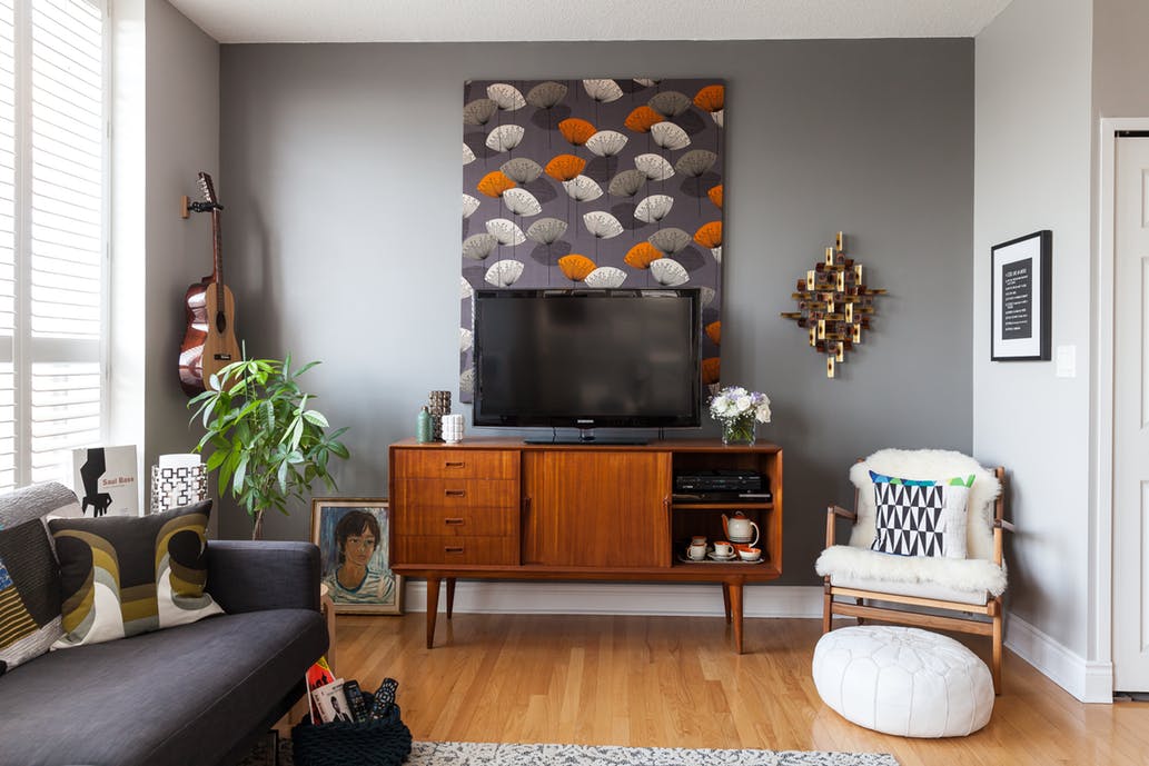 Pro Organizer Tips: What NOT To Do When Decluttering Your Home