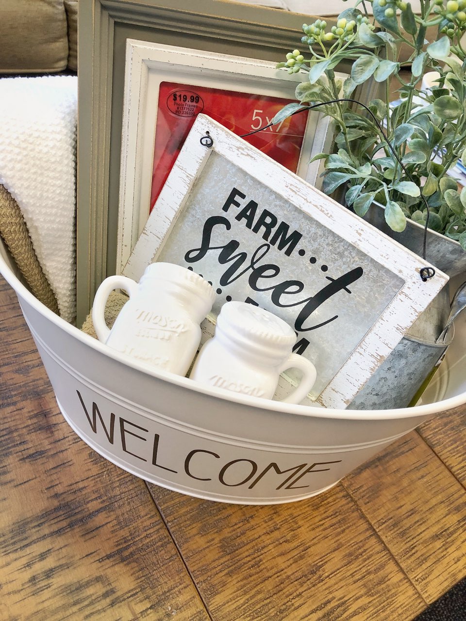 Spring Decor Giveaway