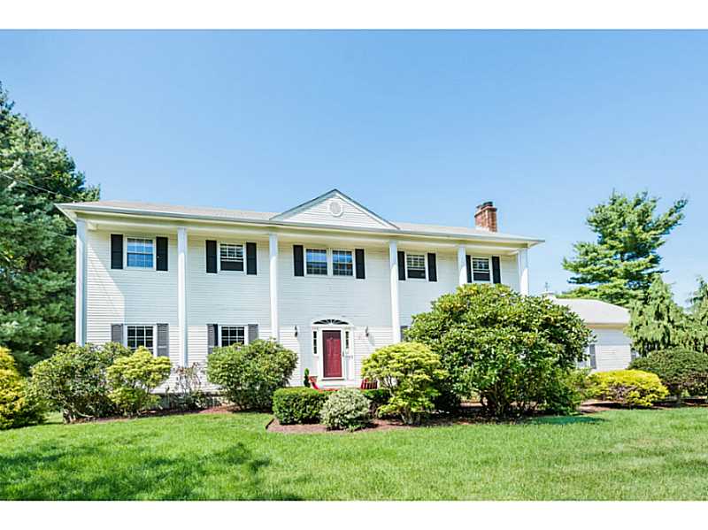 191 Aldrich Avenue, Warwick,RI- Jay Rezendes REMAX 1st Choice