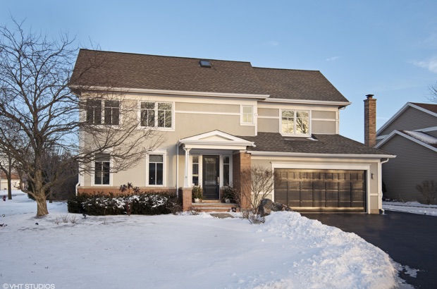 Home for sale at 1509 E Eton Dr, Arlington Heights, IL 60004