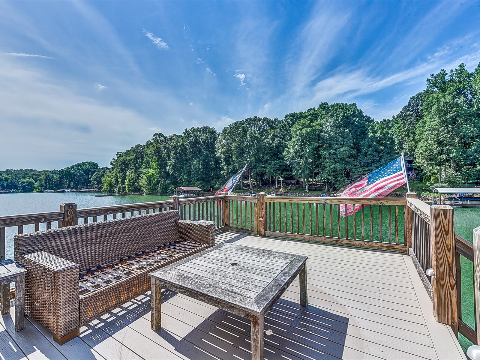 384 Catalina Drive, Mooresville NC Waterfront For Sale