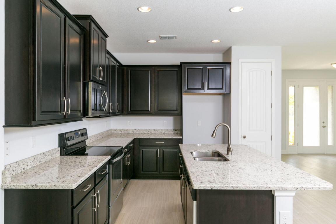 1691 SW Cordova Str, Port St Lucie, Fl Real Estate Sold To Happy Home Buyers