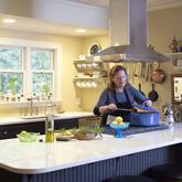 How Professional Chefs Set Up Their Own Kitchens