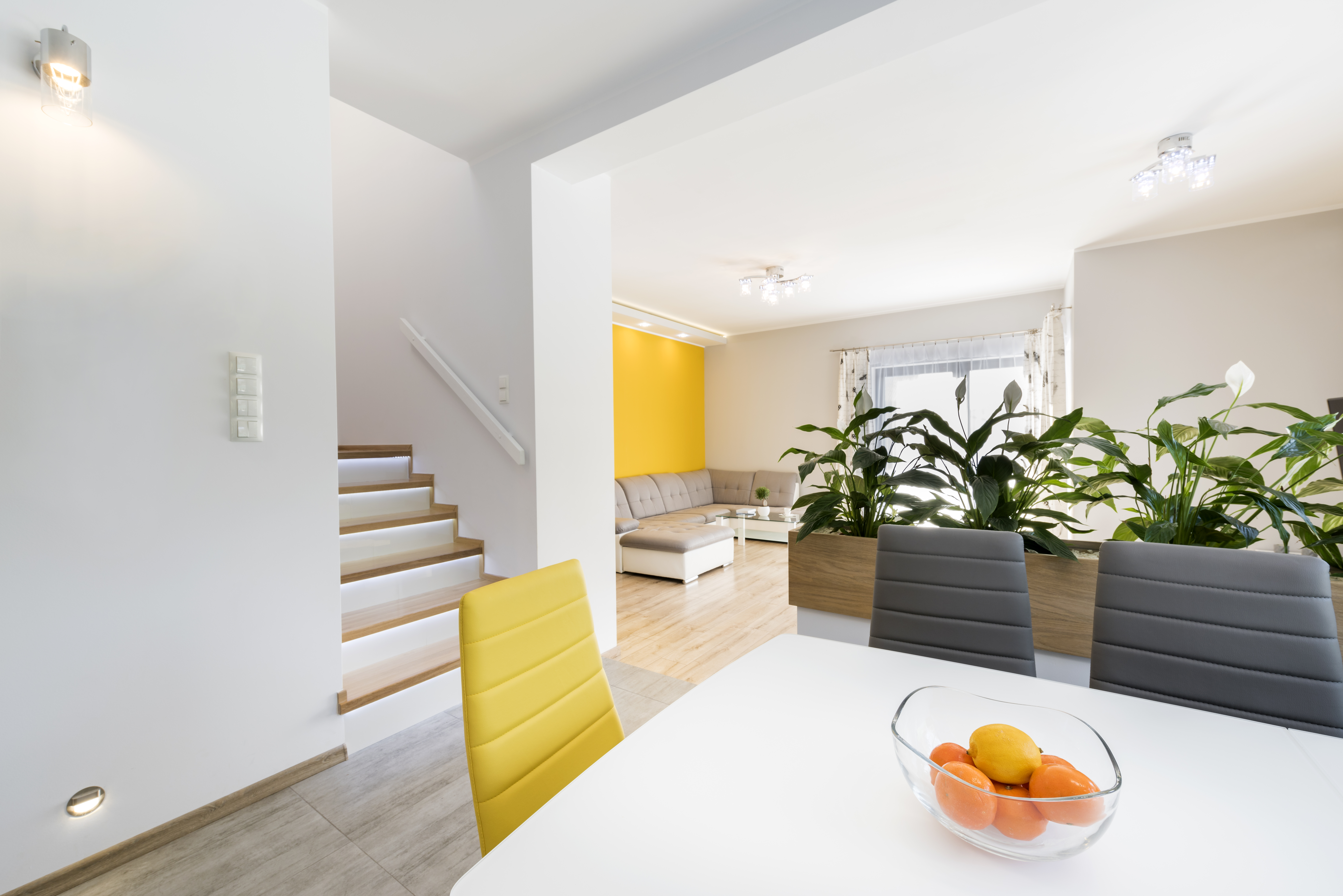 Five Essential Tips for a Smooth Home Buying Experience