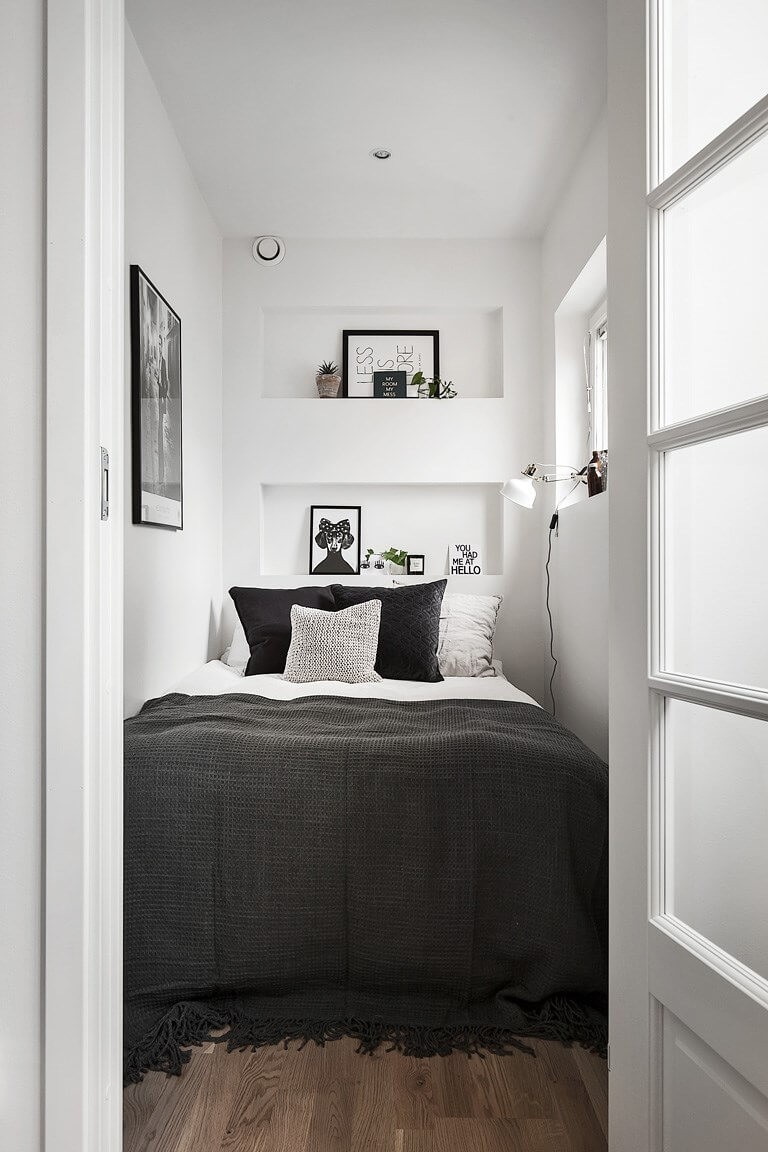 11 Ways to Maximize A Small Living Space