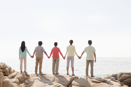 How Do You Co-habitate in Peace in a Multigenerational Home?