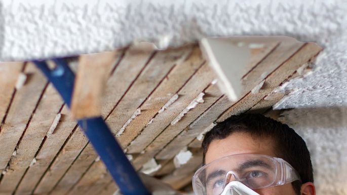How to Remove a Popcorn Ceiling (Because Isn't It About Time?)
