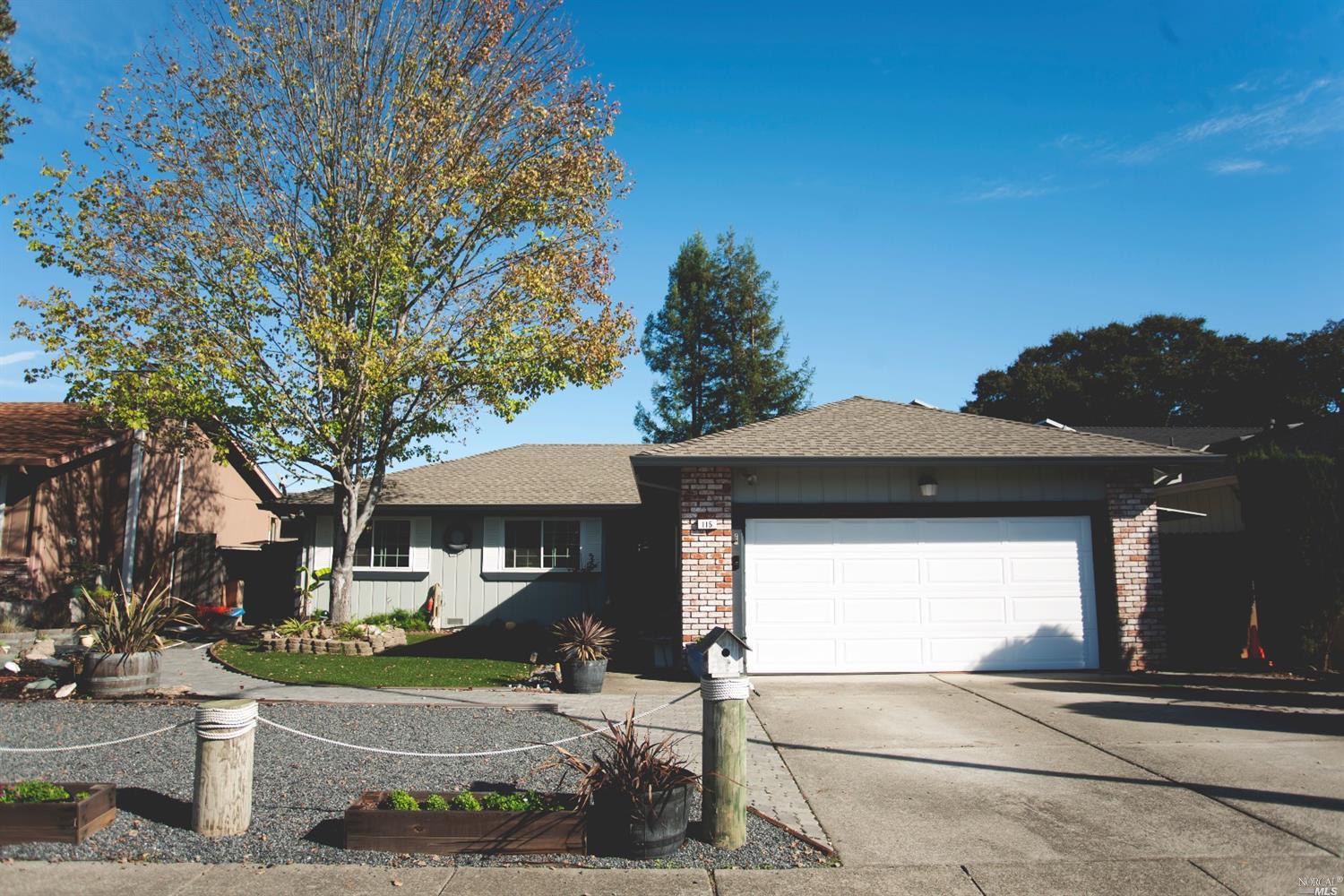 115 Greenbrook Ct. Windsor, CA