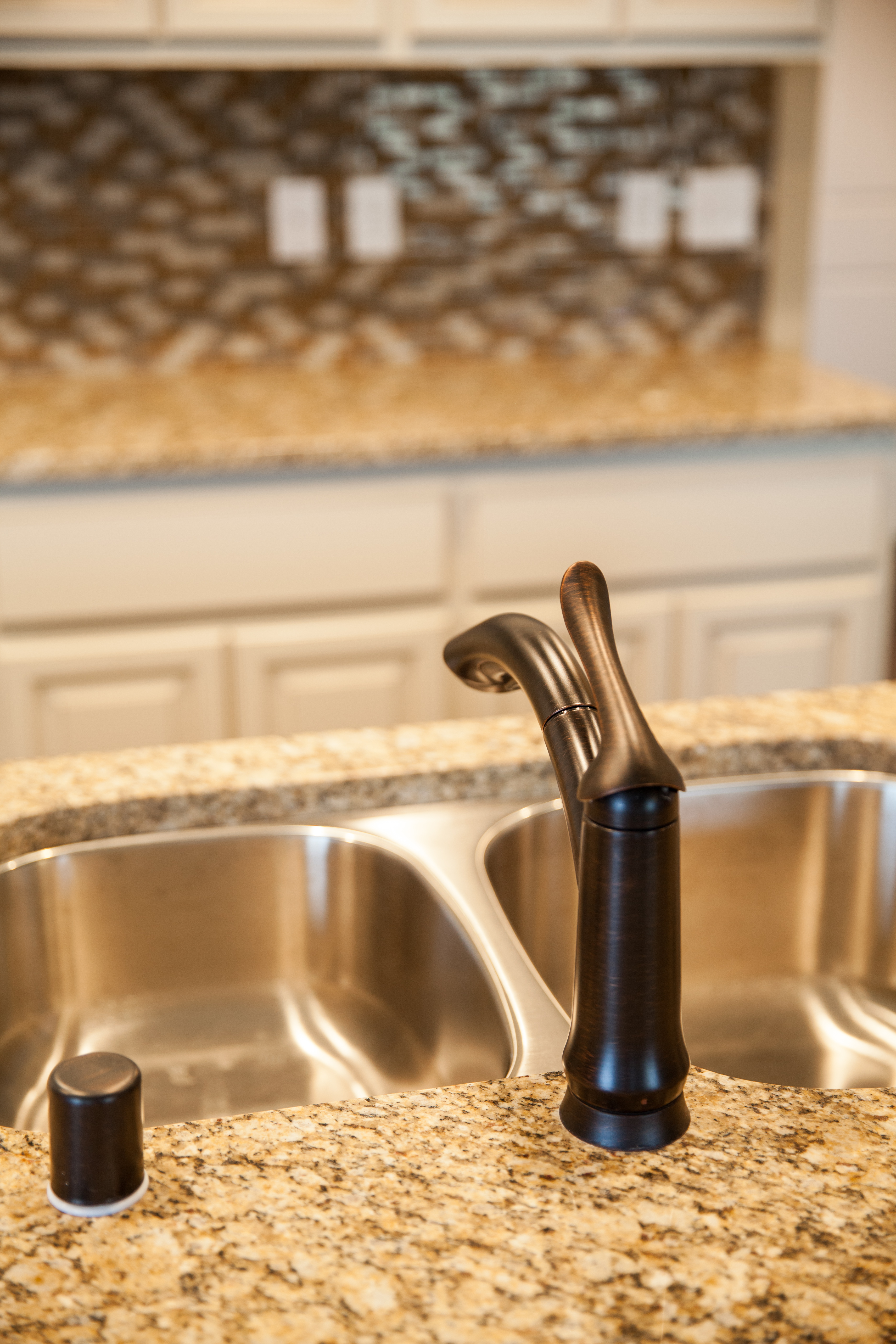 You Might Want To Think About Building Your New Home