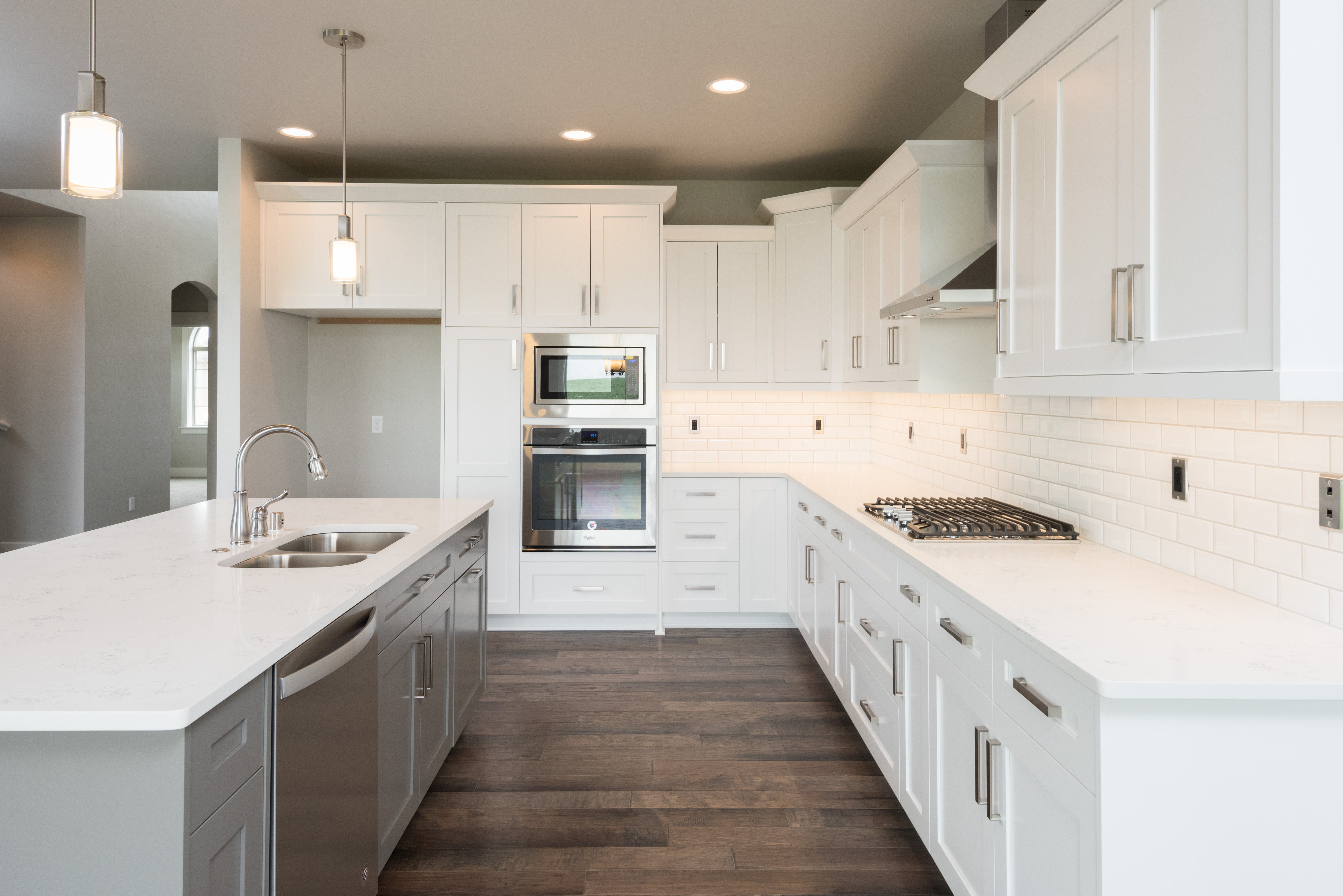 3 GREAT NEW RIVERWOOD HOMES FINISHED AND READY FOR YOU