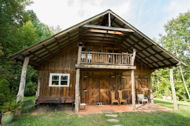 Top 3 Listings in Barnardsville