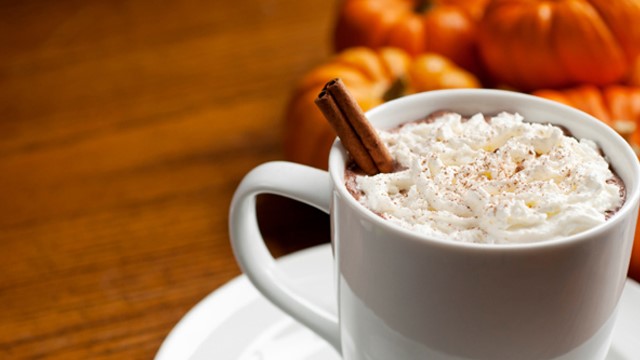 5-Minute Homemade Pumpkin Spice Latte