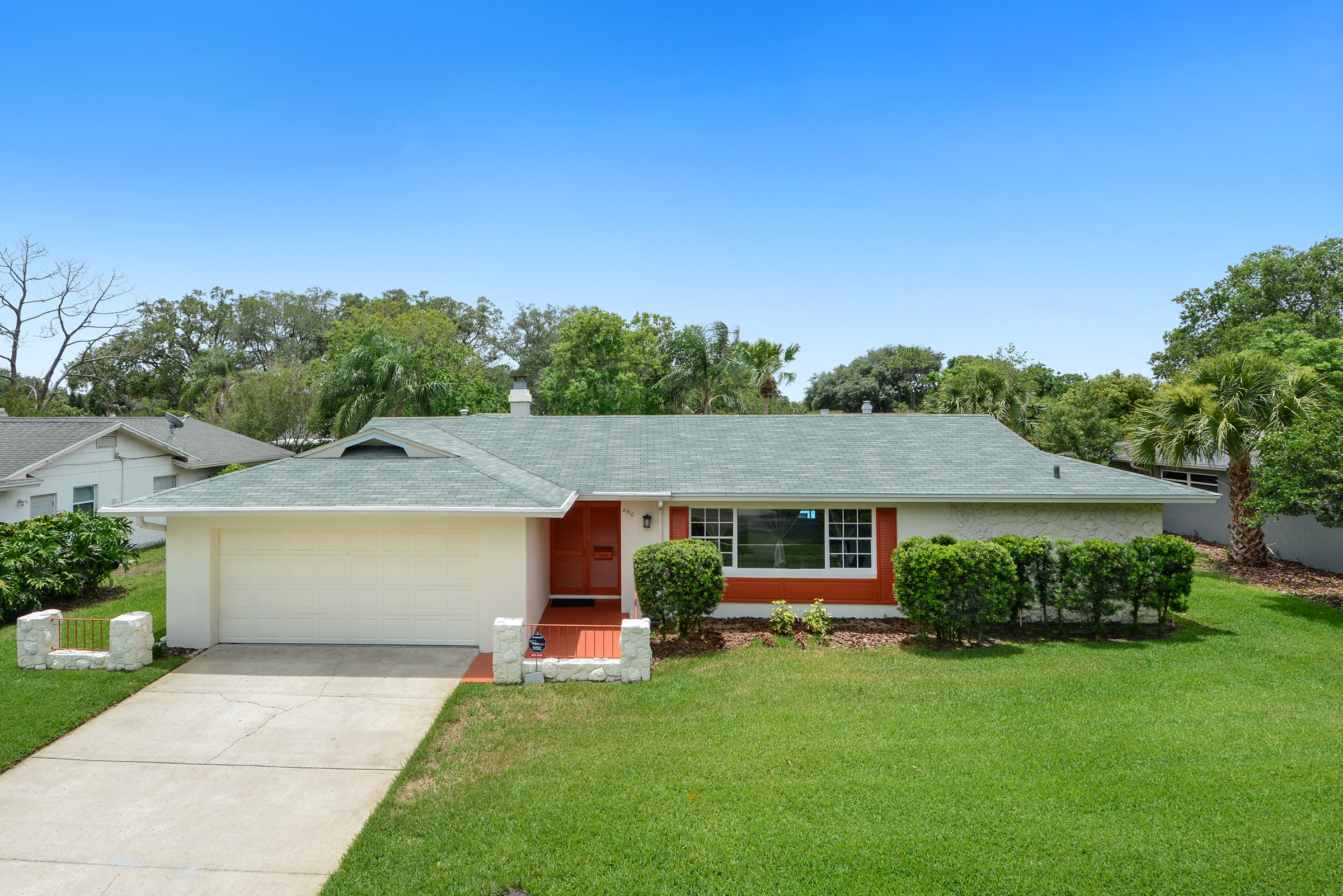 Just Listed - 3 Bedroom Winter Park Pool Home $394,000