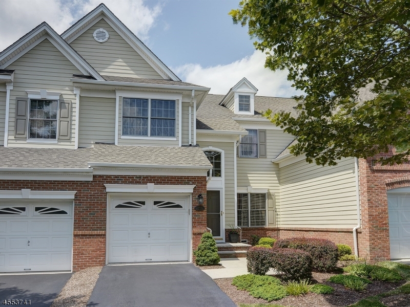 3 Bedroom Townhome For Sale In The Summit At Cedar Grove