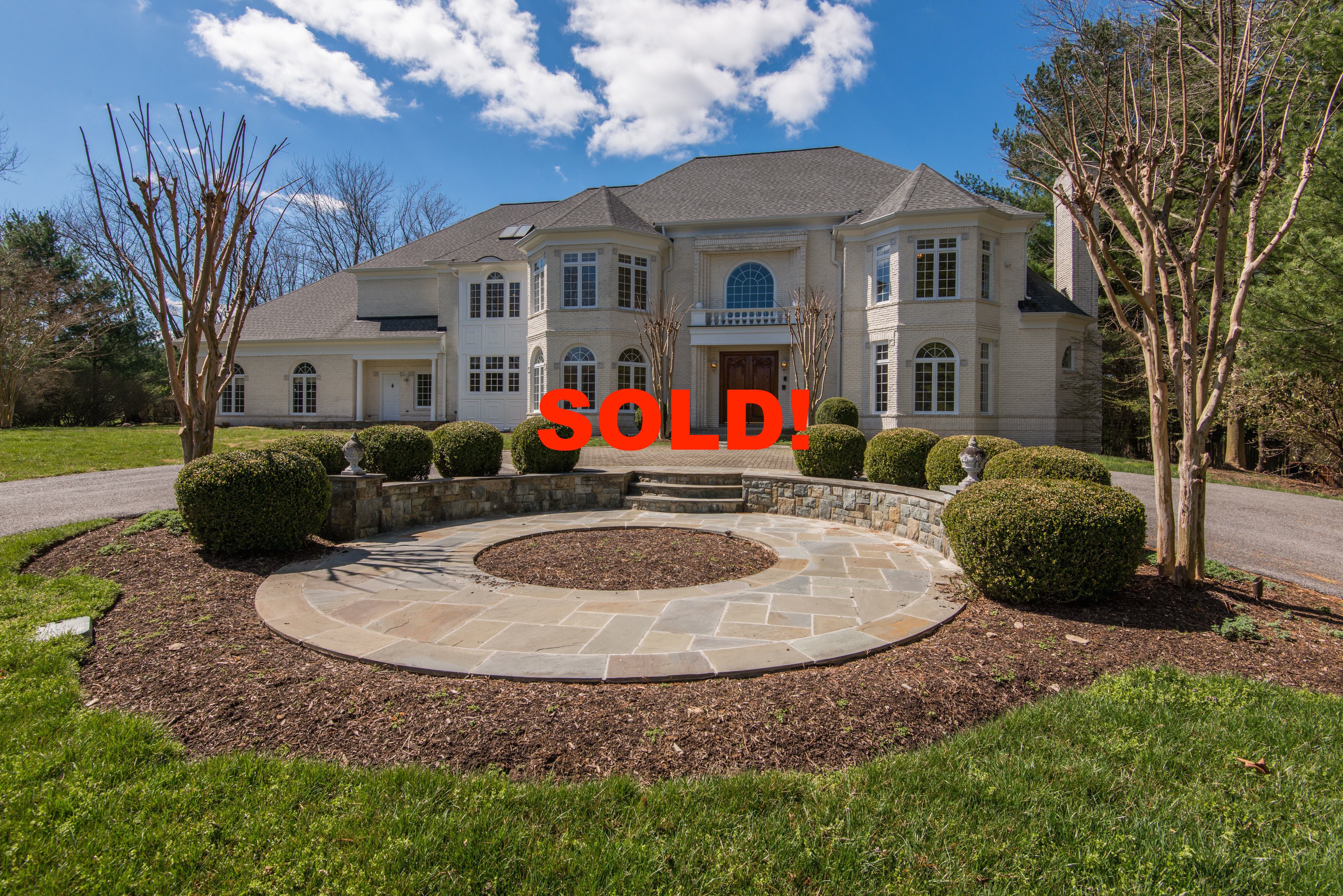 Just Listed in Potomac View Estates - Open House today from 12pm to 4pm