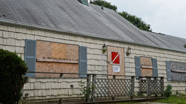 Long Island's Zombie Home Problem
