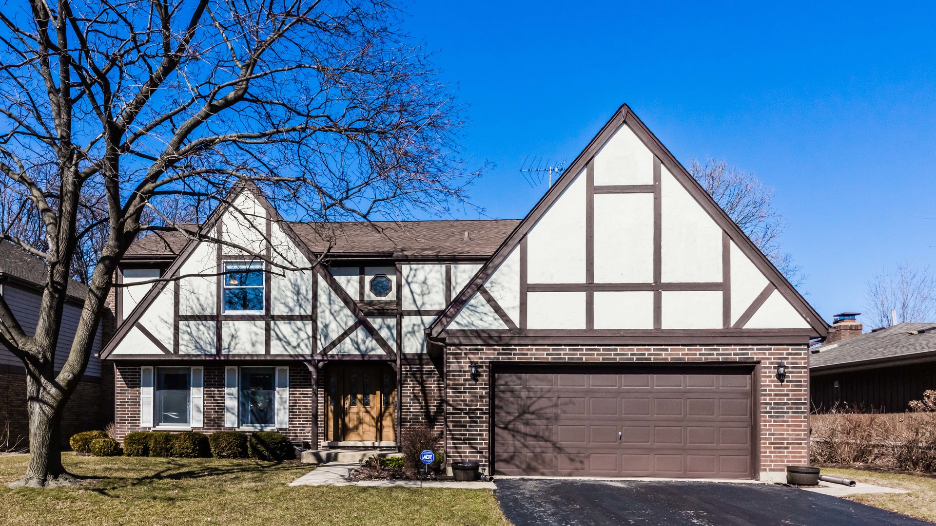 Just reduced! Open House, 3008 Edgemont, Park Ridge, 60068 Sunday April 22, 2018 from 1-3