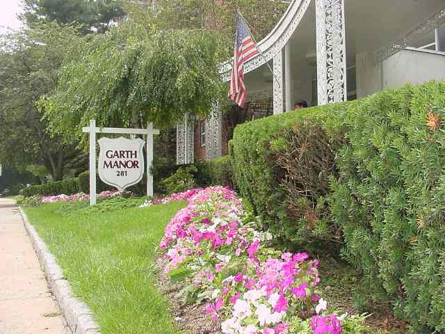 Sold at 281 Garth Road, Scarsdale