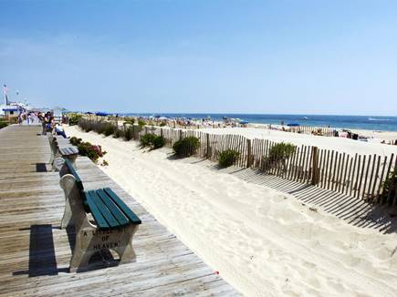 SUMMER IN JERSEY AND LIFE’S A BEACH!