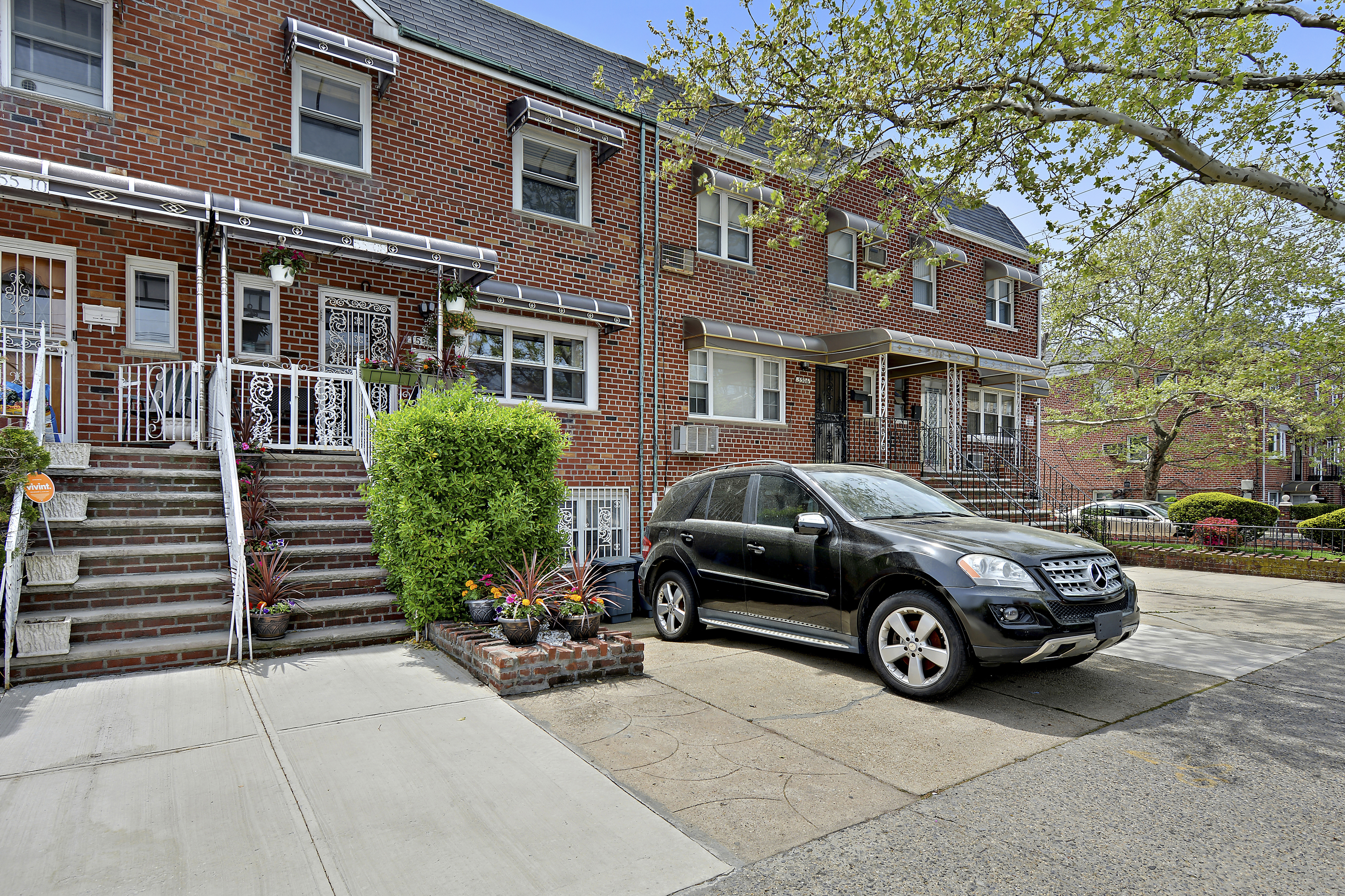 Just Listed: 1 Family Charm In Old Mill Basin Brooklyn NY 11234