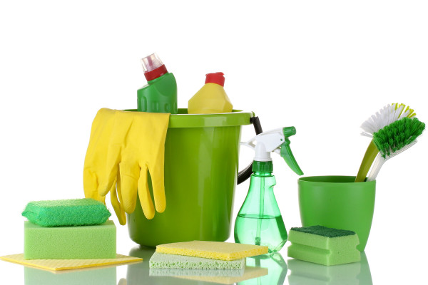Deep Cleaning Your Home Before Selling – Purge Baby Purge!