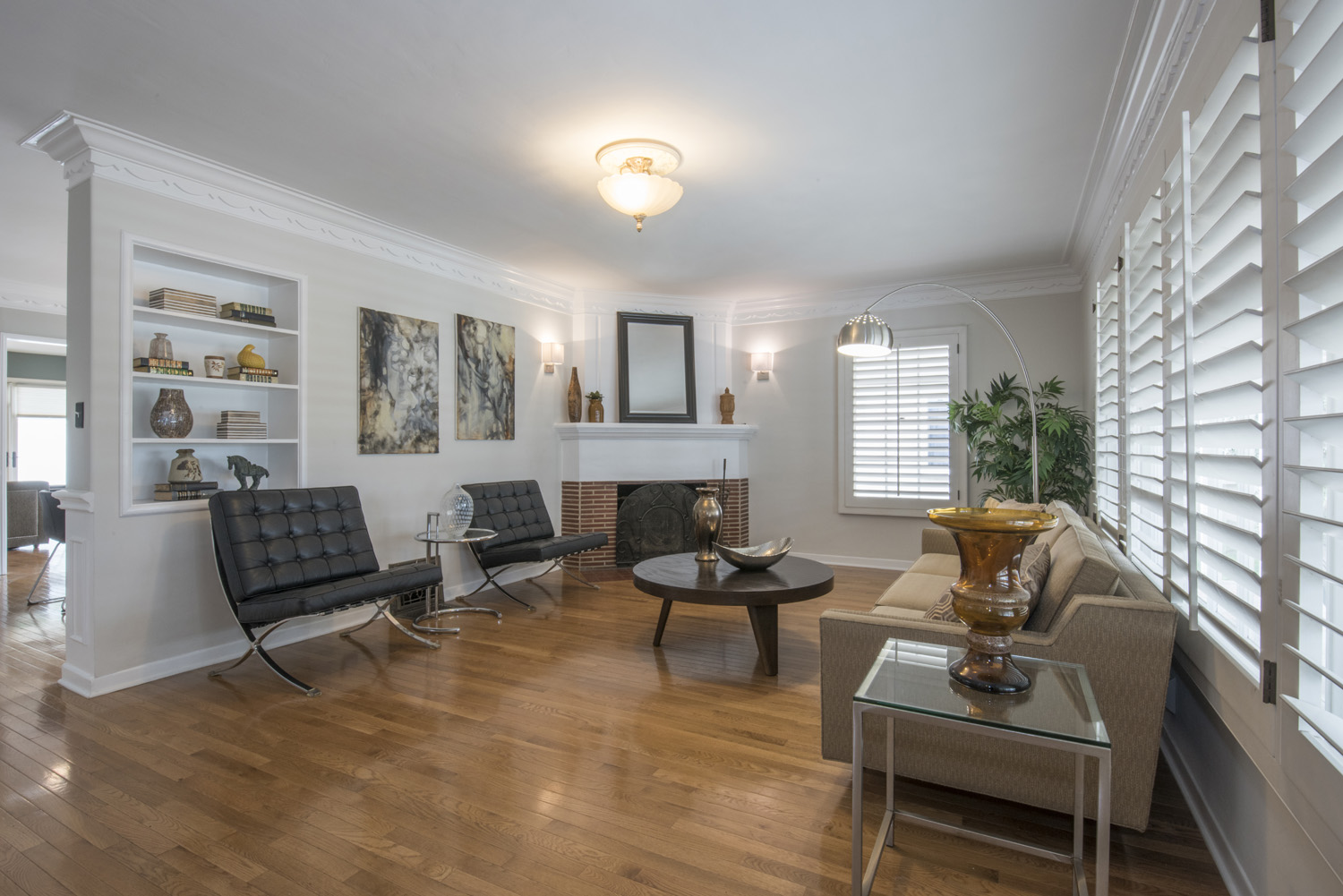 7 TIPS AND TRICKS TO KEEP YOUR HOME CLEANER LONGER