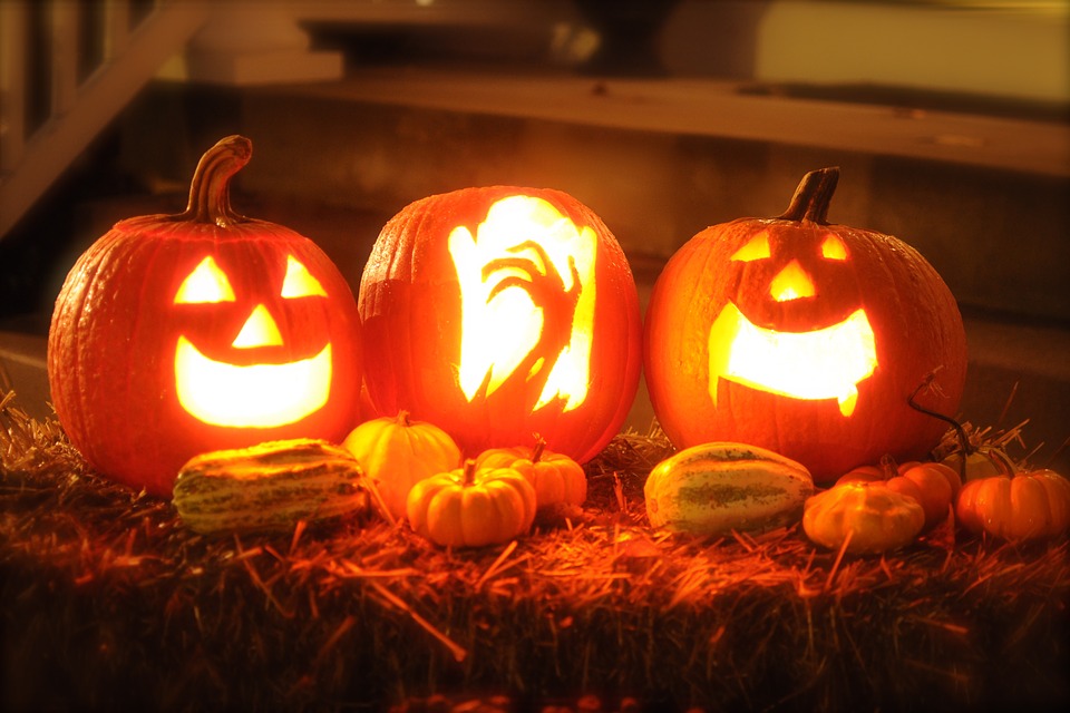 Are Your Halloween Decorations Scaring Buyers Away?