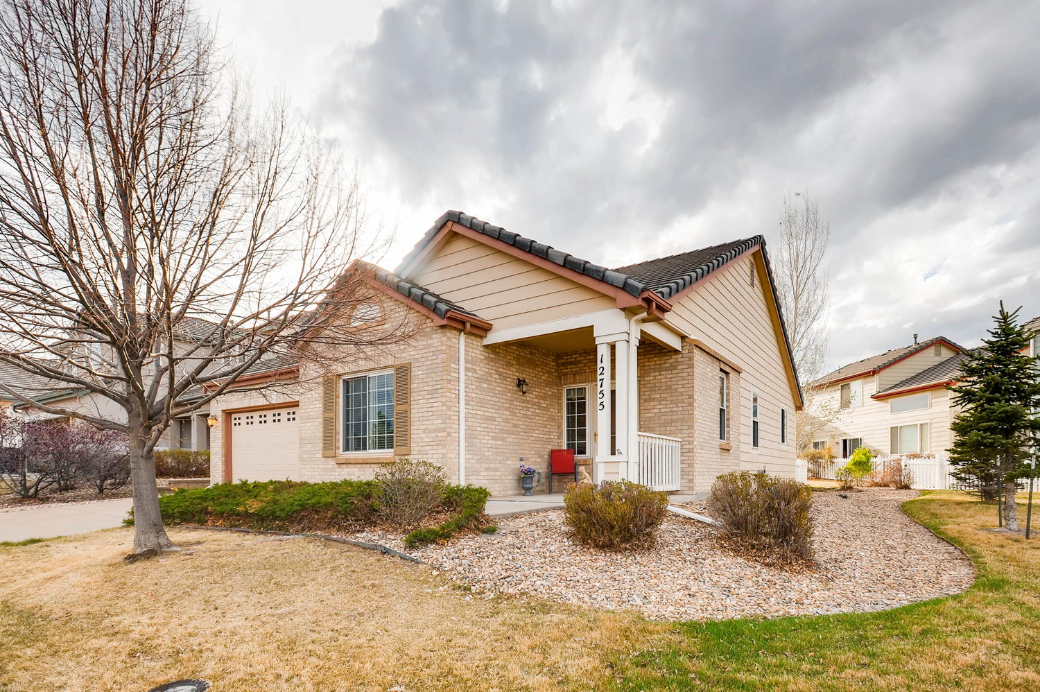 HOT PROPERTY: Perfect Patio Home in Thornton with Lake Views