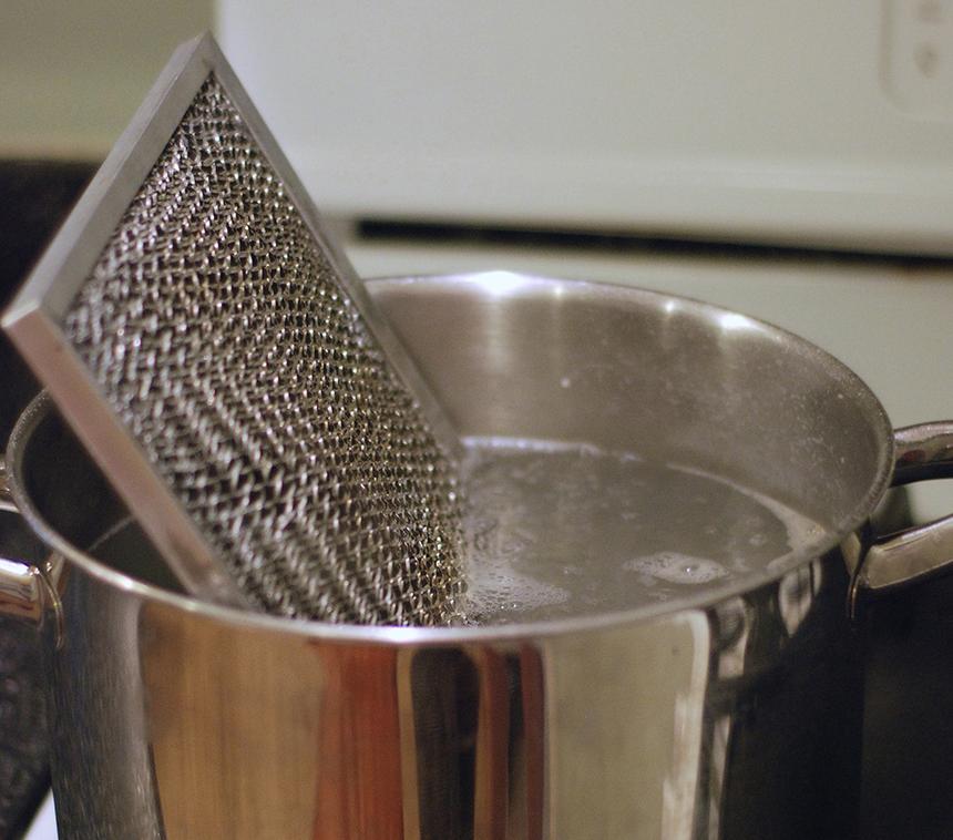 9 No-Sweat Hacks to Deep Clean the Cruddiest Things