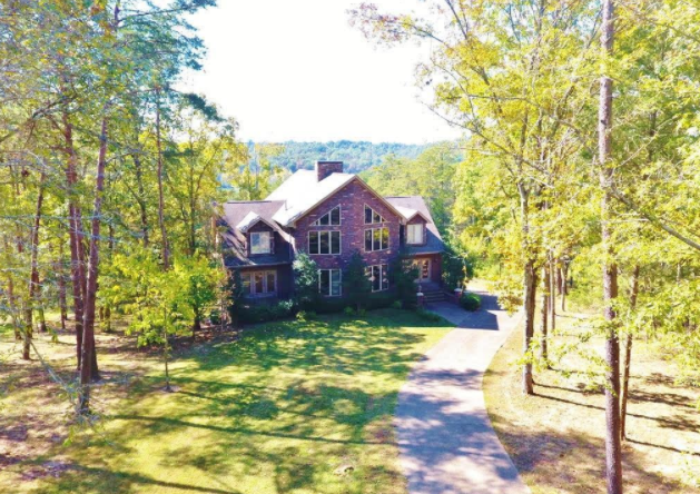 This Week’s Featured Listings in Clarkson