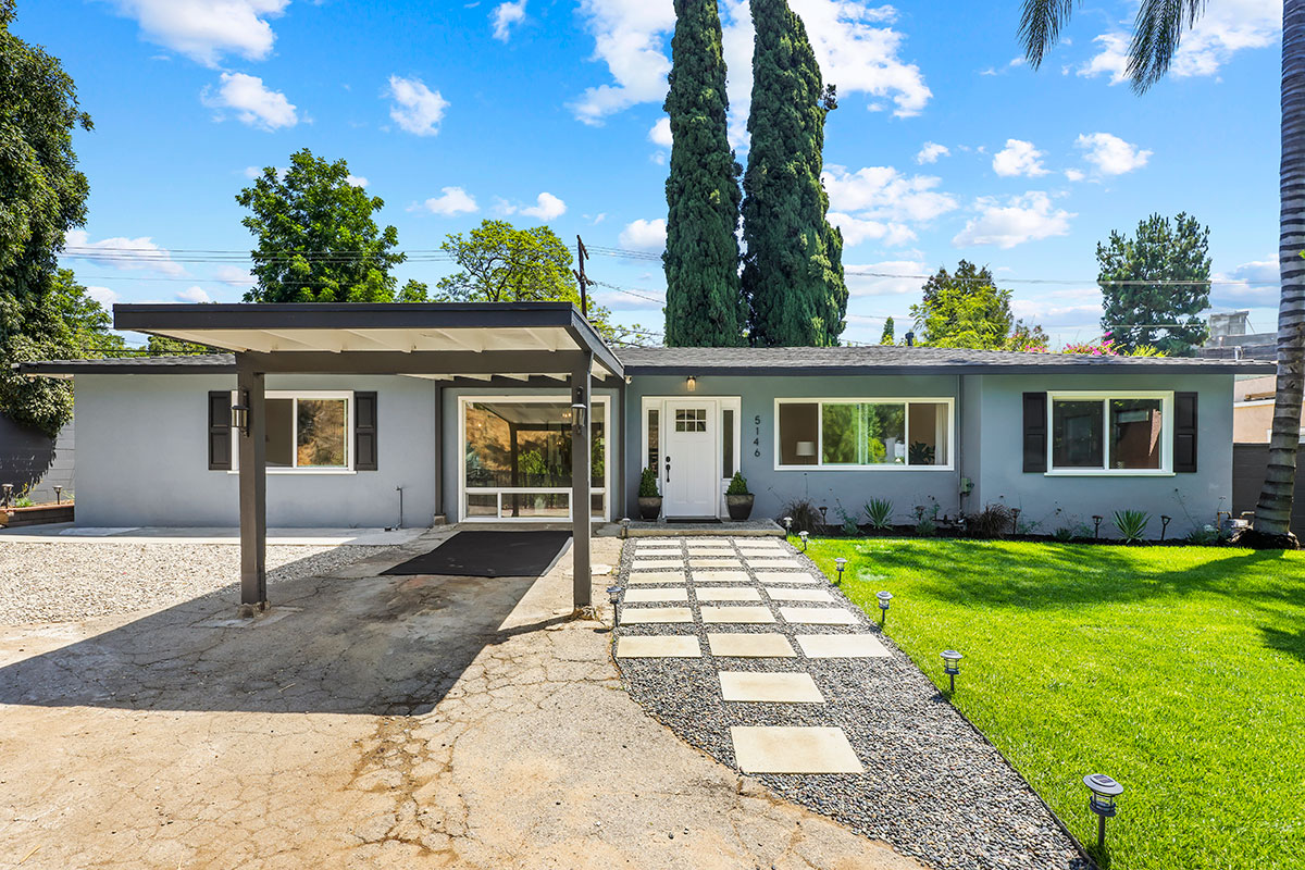 FOR SALE | 4 Bedroom EAGLE ROCK Mid-Century Home 