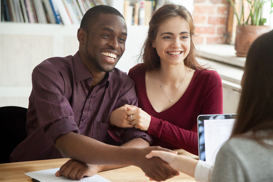 Buying a Home? 4 Signs it's Time to Call an Agent