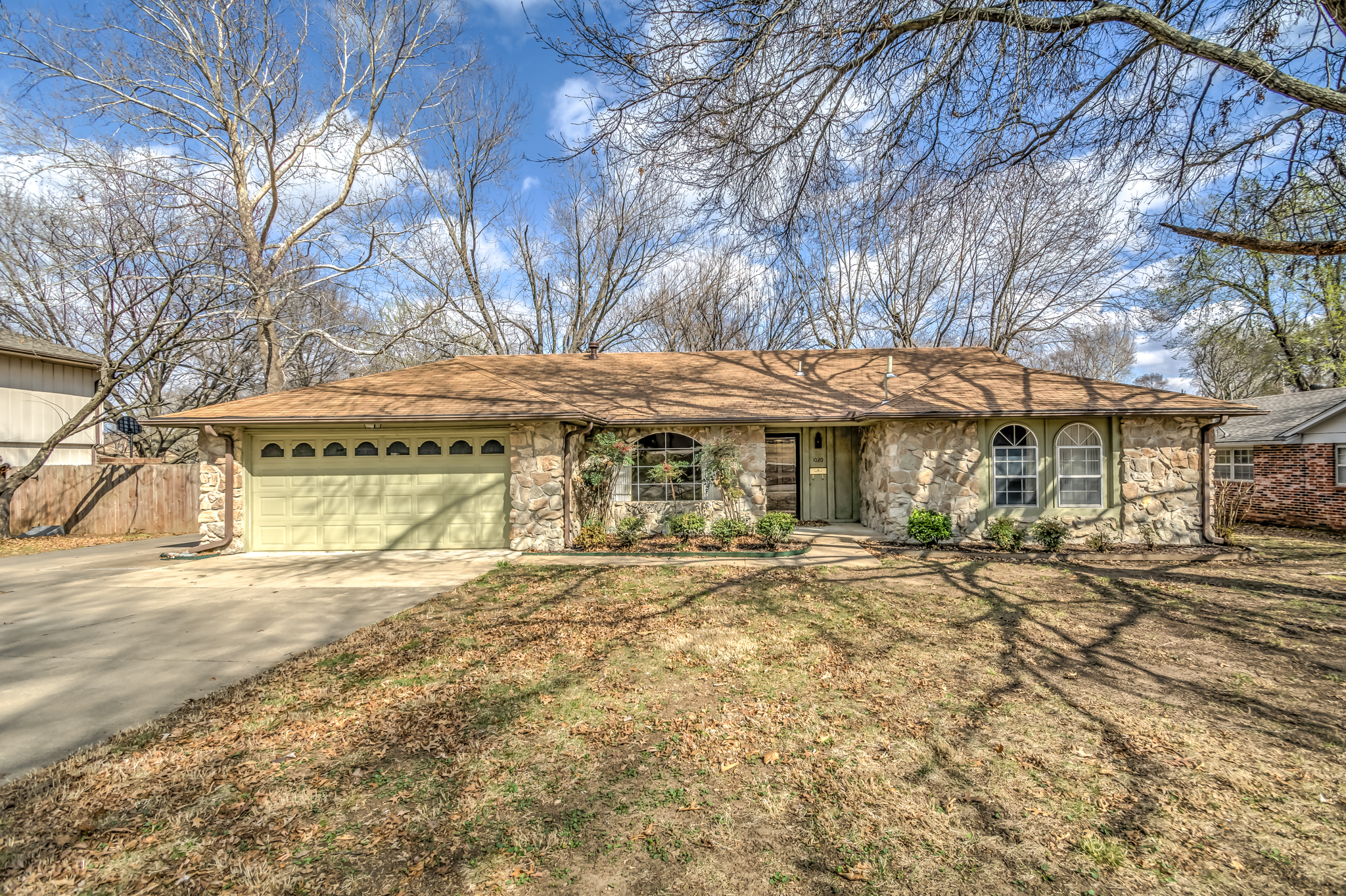1020 Lariat Drive, Bartlesville, OK 74006