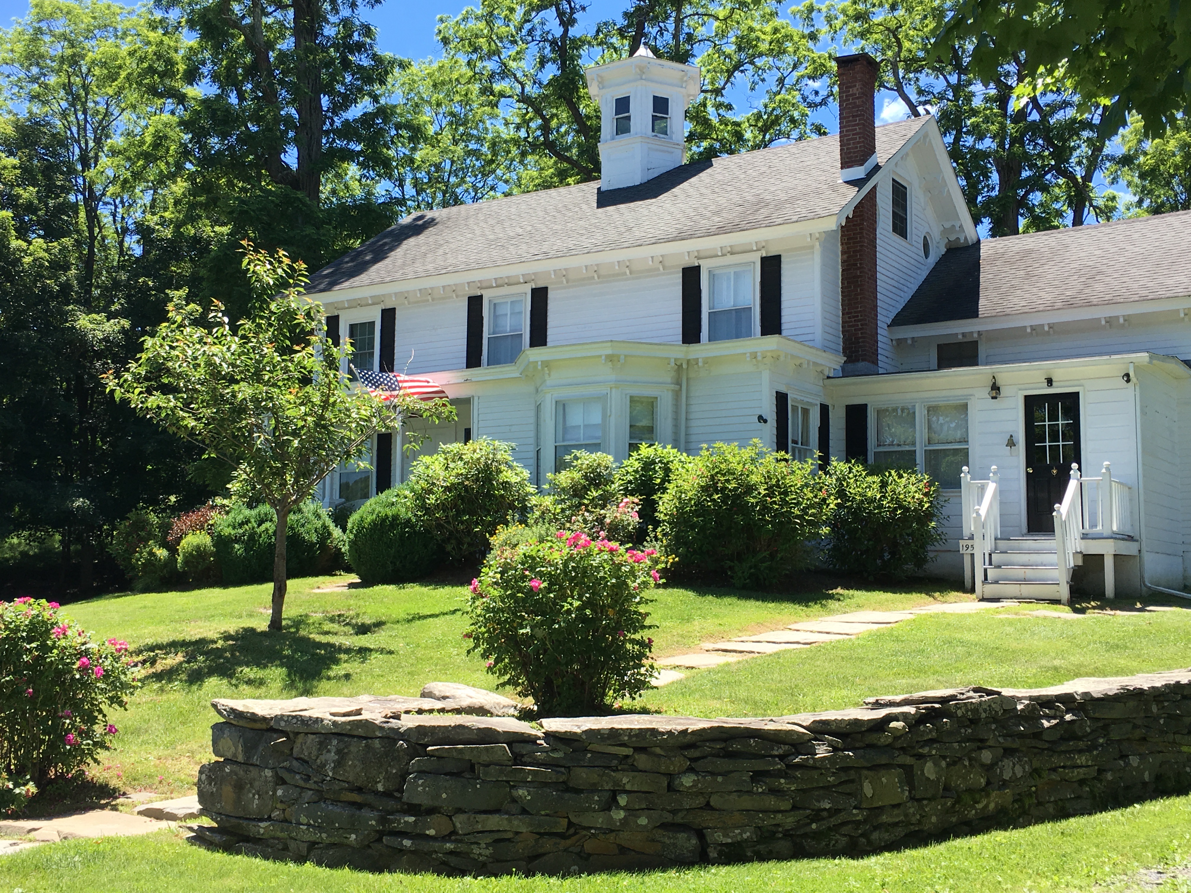 RECENT SALE: Staatsburg, NY $1,200,000 Represented Seller 