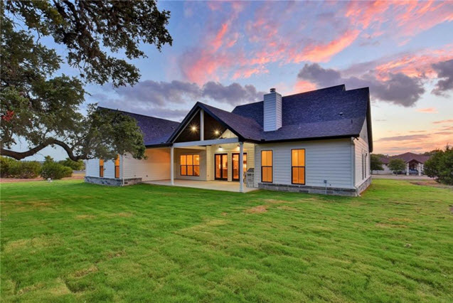 Dos Lagos dripping springs, dripping springs real estate for sale, 78620 for sale, modern farmhouse in 78620, modern farm house in hays county