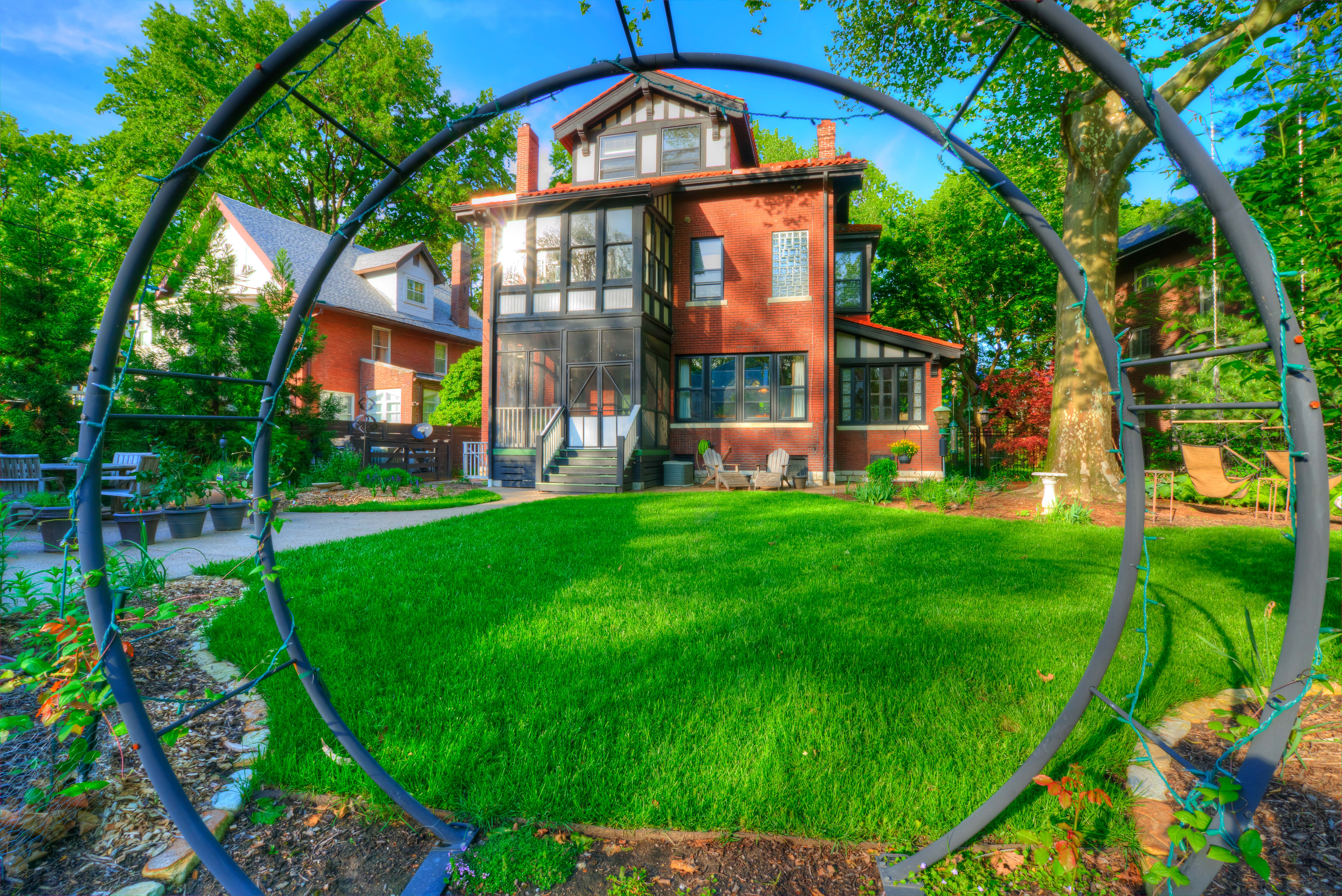 6326 McPherson Avenue, University City 63130
