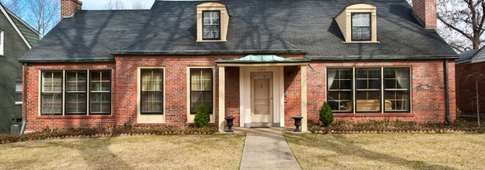 8155 Stratford Drive, Clayton MO 63105