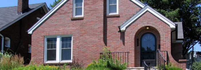 519 West Drive, University City MO 63130