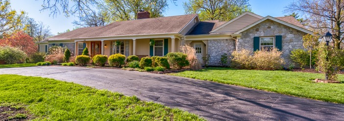 510 Tregaron Place, Frontenac MO