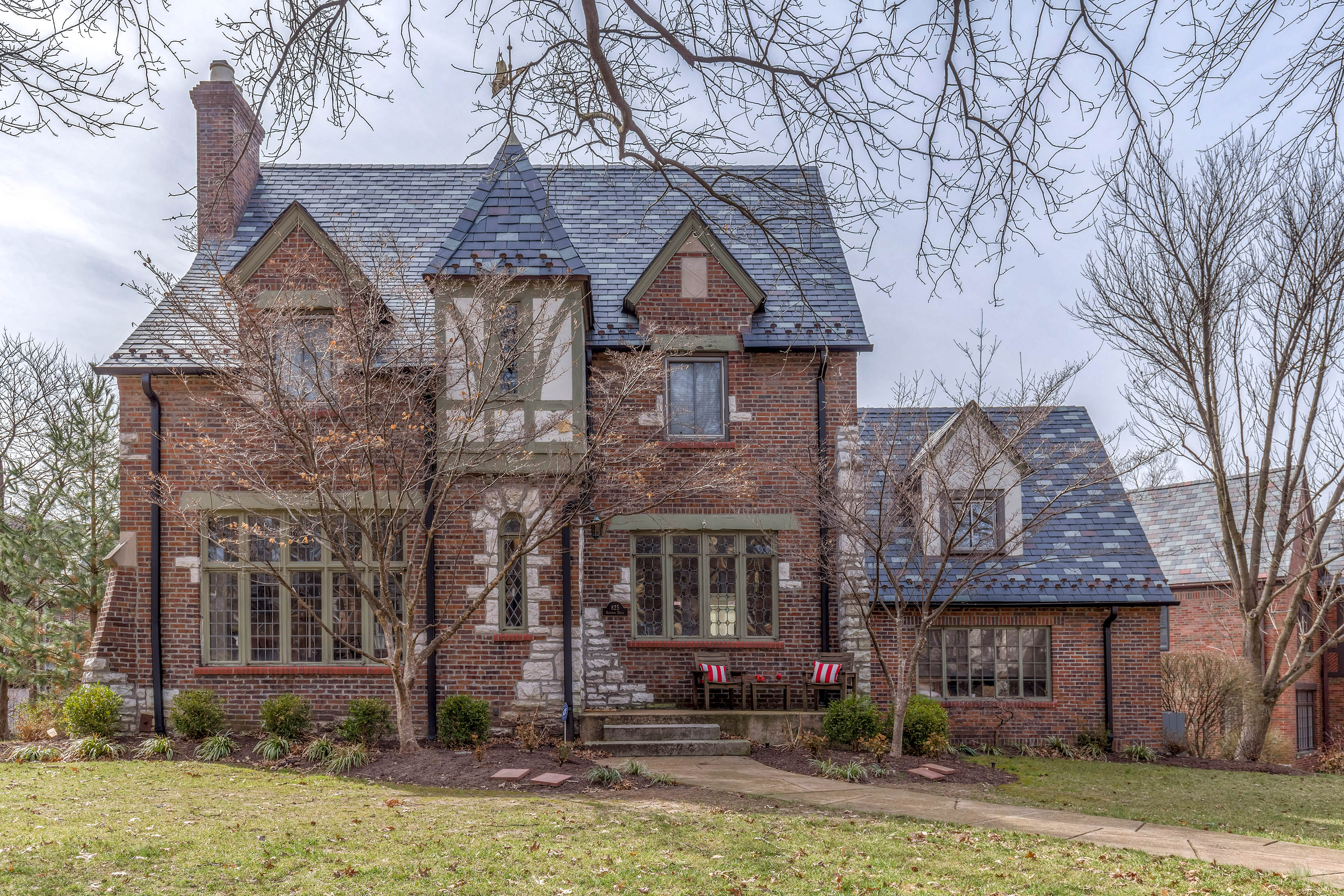 825 Audubon Drive, Clayton 63105