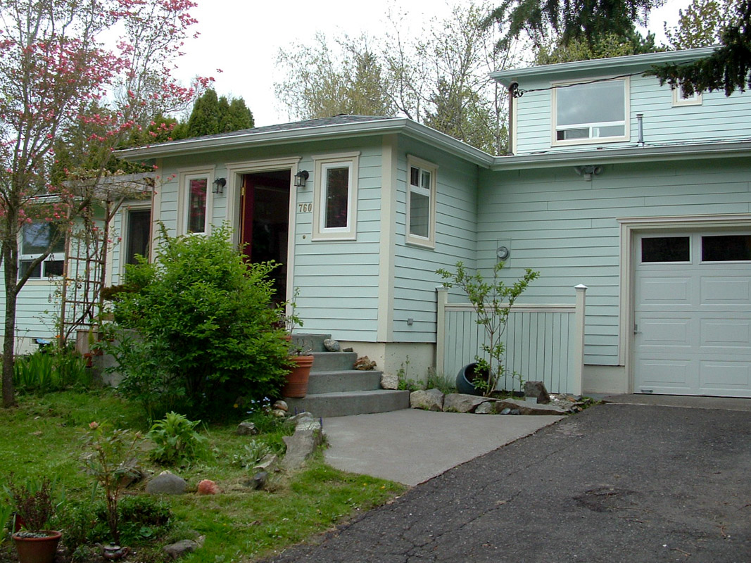 Anne and Frank Sold and Purchase