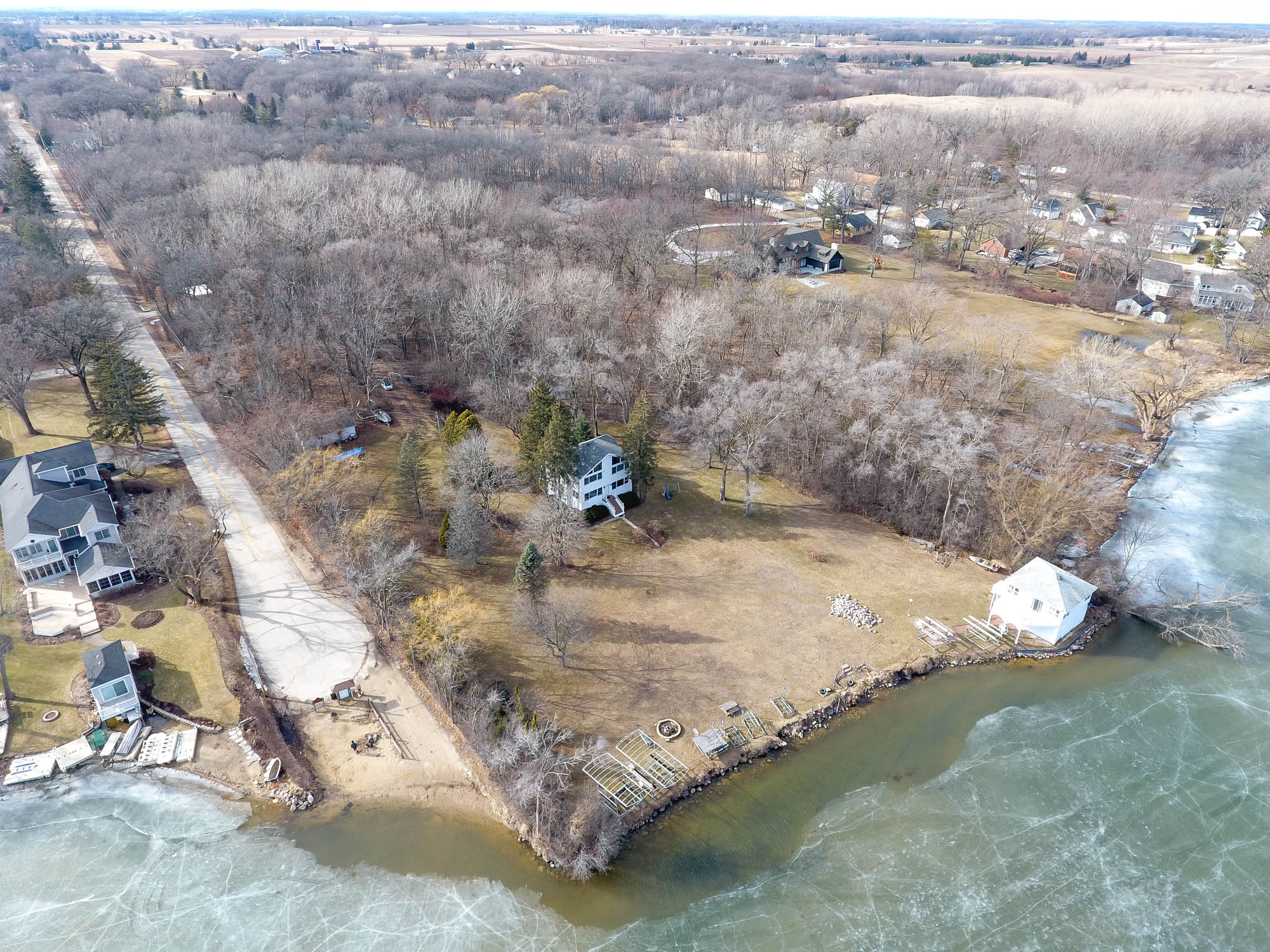 Twin Lakes WI want to develop lake front property?