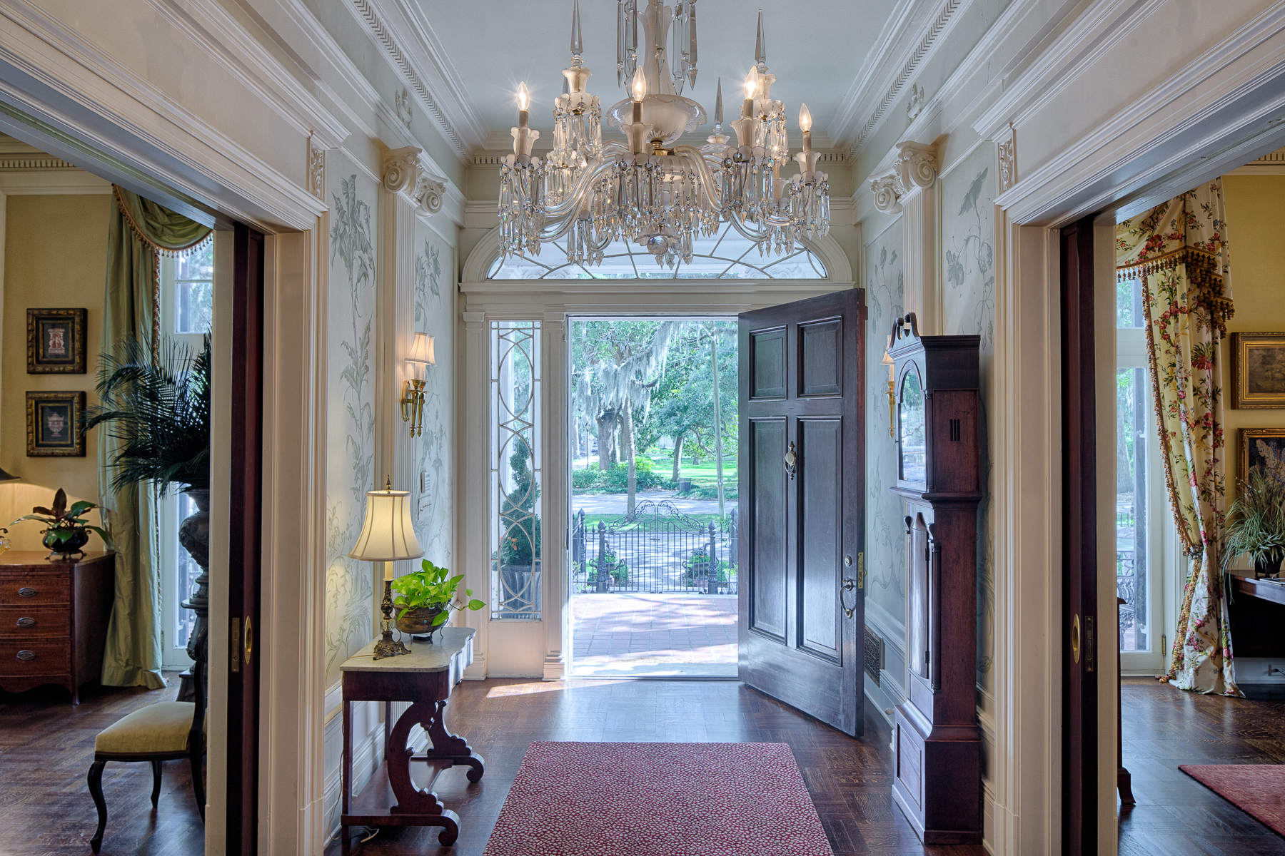 Luxury Housing Synopsis for the week of November 27th