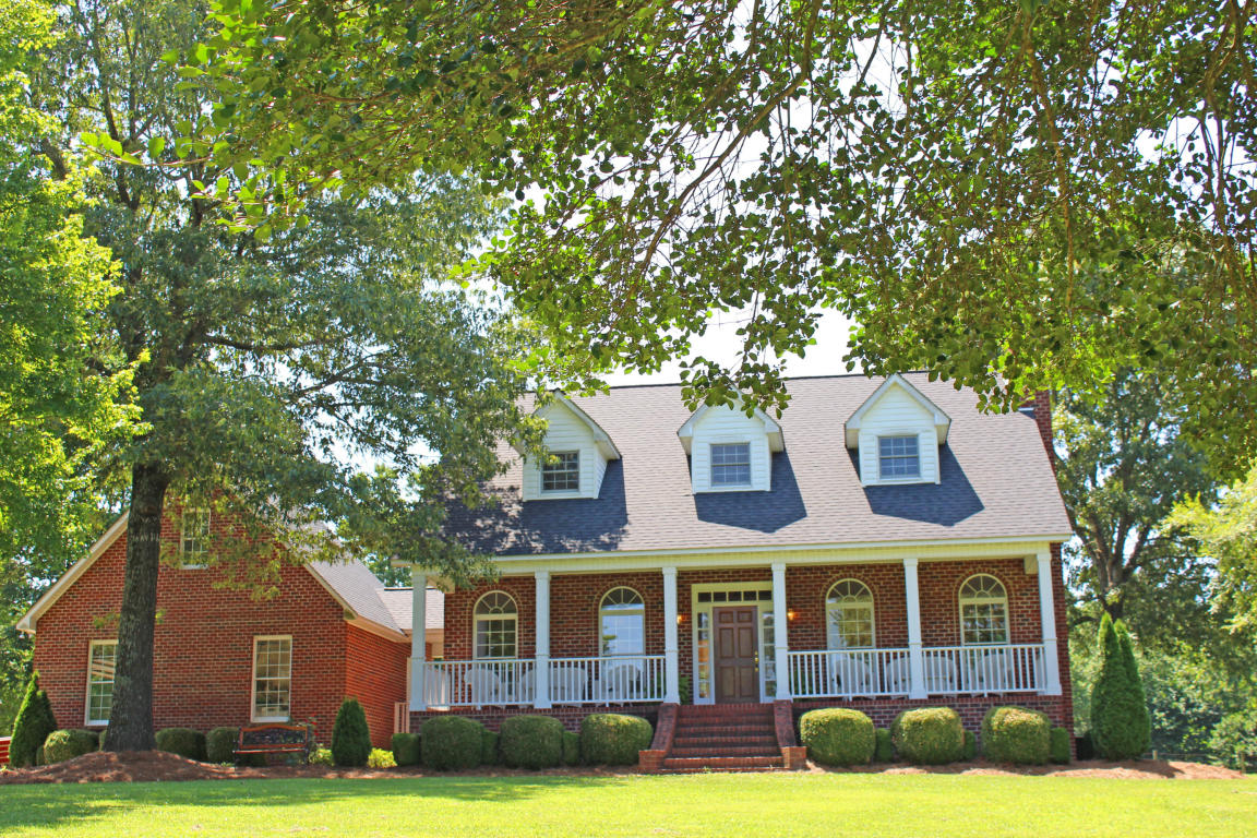 Smithland Farm – 2035 N Moore Road, Robbins, NC